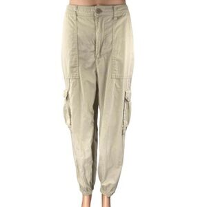 Abercrombie & Fitch tan cargo pants